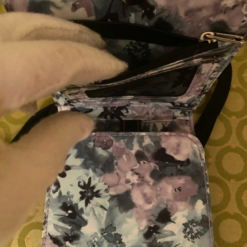 Hadaki unusual crossbody bag
